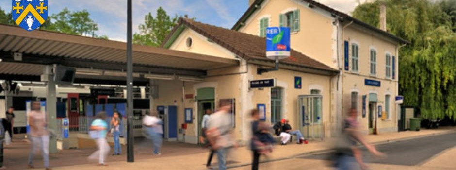 Gare Mennecy.jpg